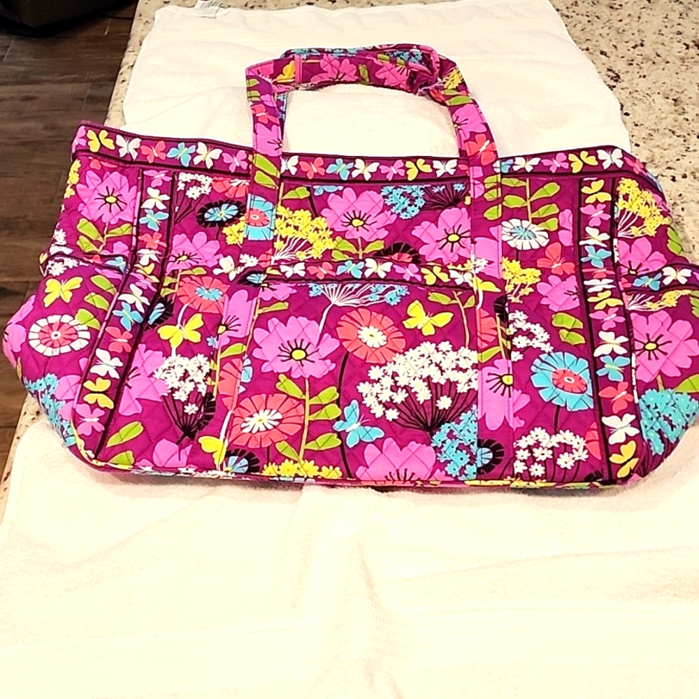 Vera Bradley large tote